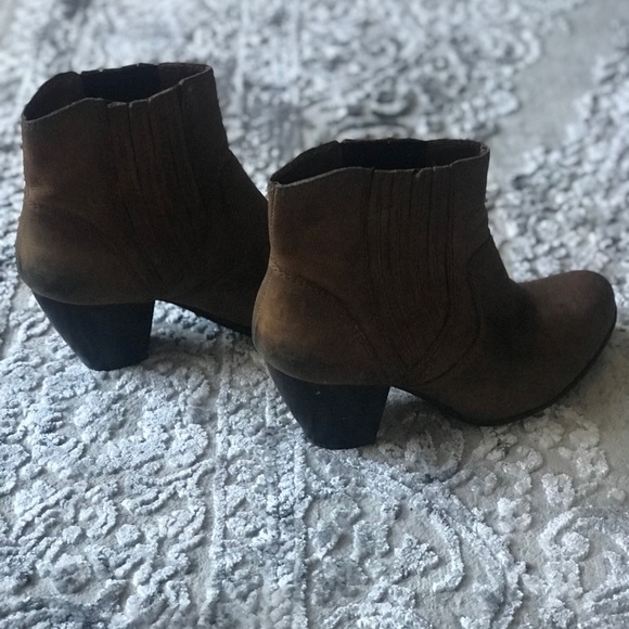 Ankle Boots - Picture 3 of 5